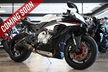 2016 Yamaha YZF-R1 S