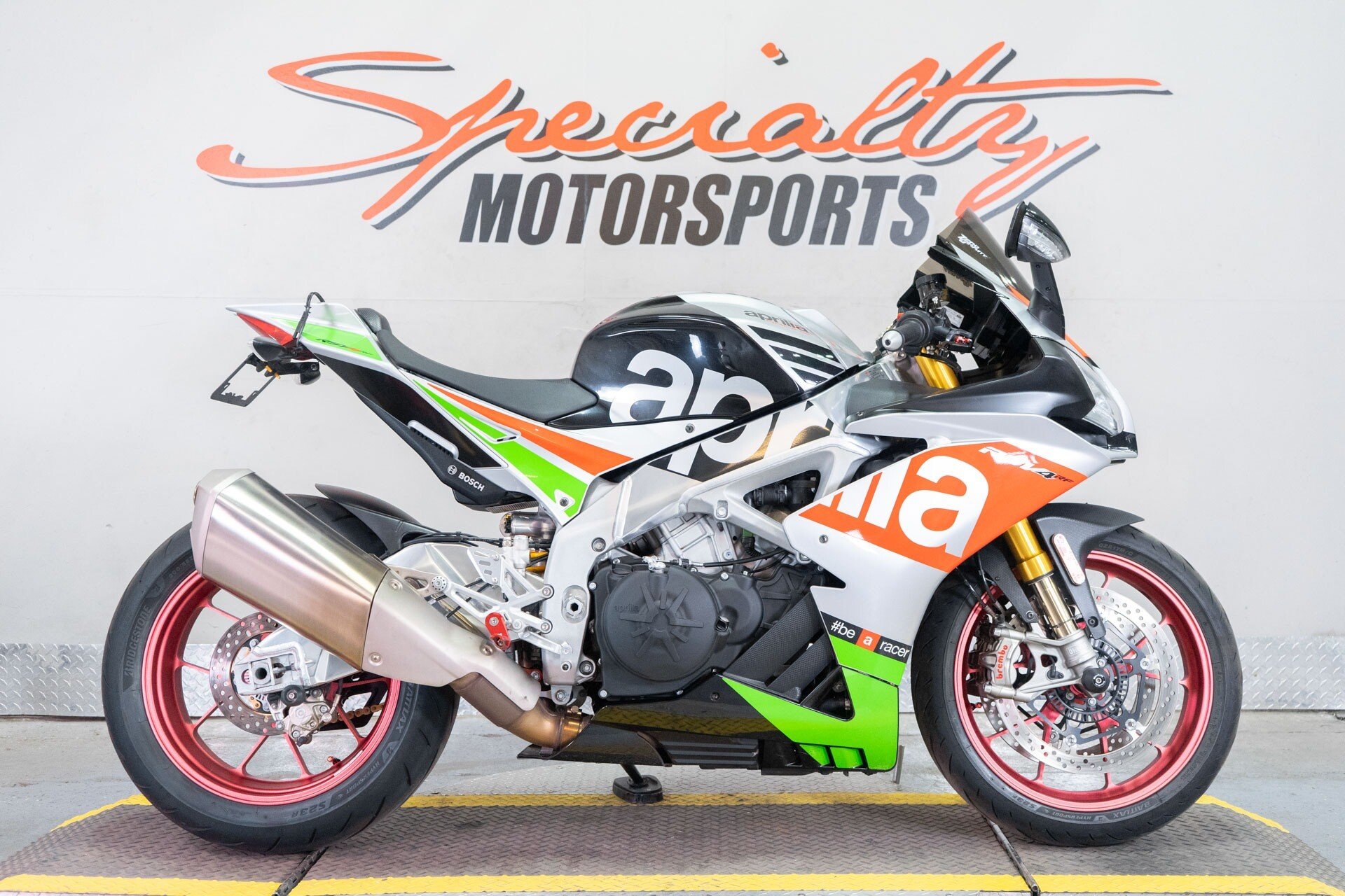 2017 Aprilia RSV4