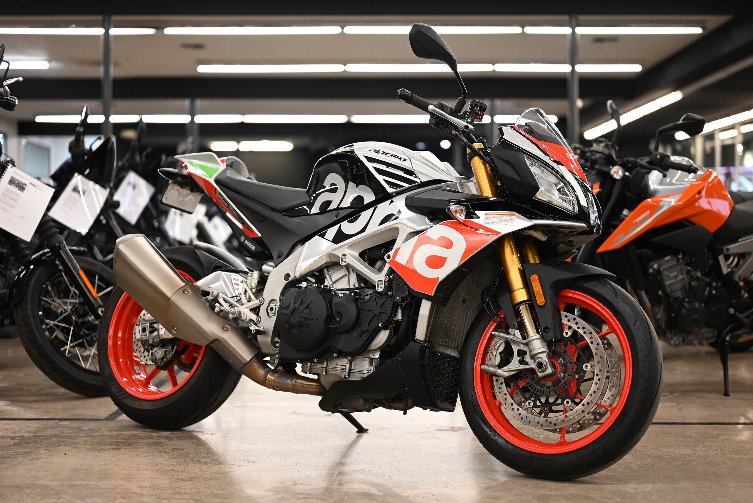 2017 Aprilia Tuono V4 1100 Factory ABS