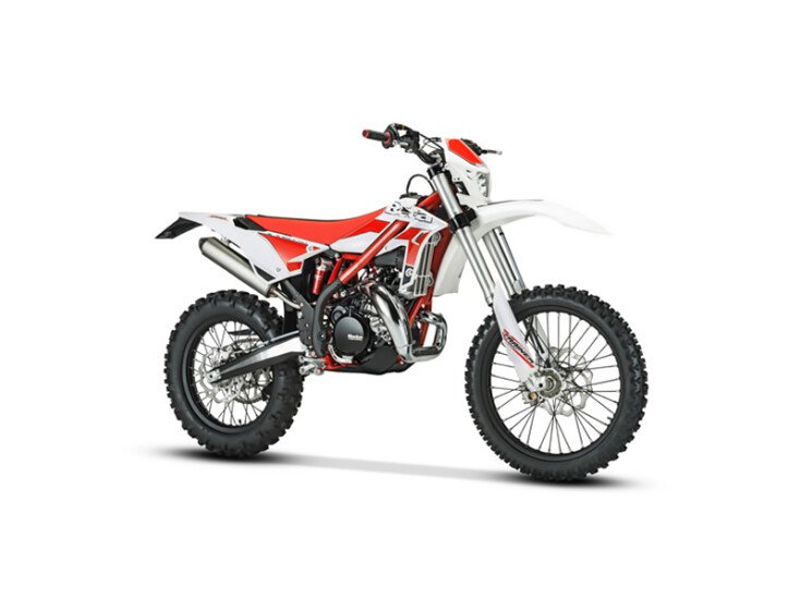 2017 BETA 300 Xtrainer 300 Specifications, Photos, and Model Info