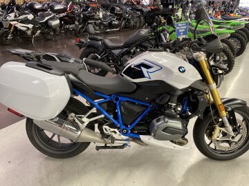 2017 BMW R1200R