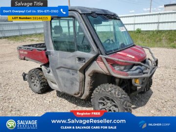2017 Can-Am Defender XT Cab HD8