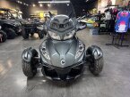 Thumbnail Photo 2 for 2017 Can-Am Spyder RT