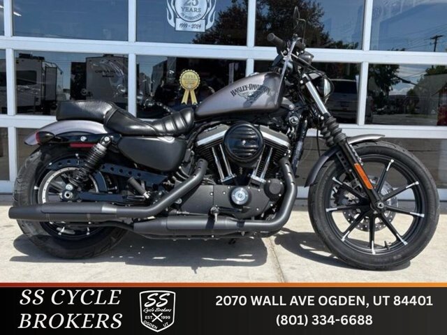 2017 Harley-Davidson Sportster Iron 883