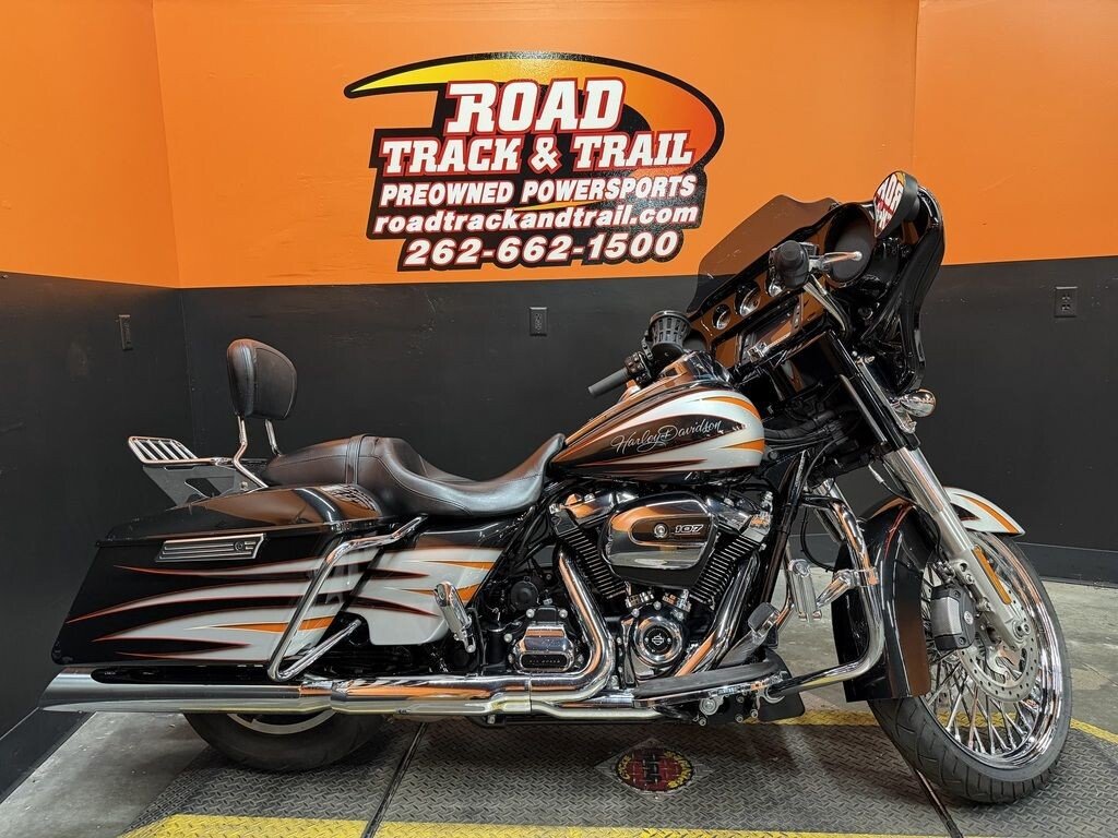 2017 Harley-Davidson Touring Street Glide Special