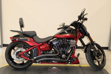 2017 Harley-Davidson CVO Breakout