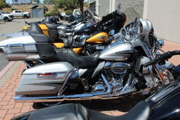 2017 Harley-Davidson CVO Electra Glide Ultra Limited