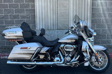 2017 Harley-Davidson CVO Electra Glide Ultra Limited