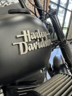 Thumbnail Photo 2 for 2017 Harley-Davidson Dyna Street Bob