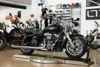 Thumbnail Photo 4 for 2017 Harley-Davidson Touring Road King