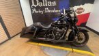 Thumbnail Photo 5 for 2017 Harley-Davidson Touring Road King Special