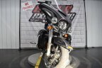 Thumbnail Photo 3 for 2017 Harley-Davidson Touring
