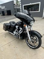 Thumbnail Photo 3 for 2017 Harley-Davidson Touring Street Glide