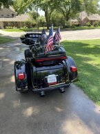Thumbnail Photo 2 for 2017 Harley-Davidson Trike Tri Glide Ultra for Sale by Owner
