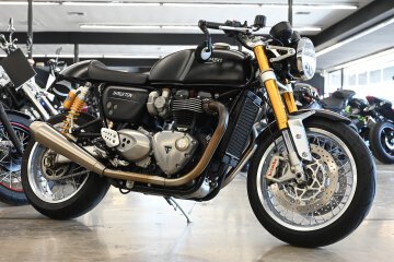 2017 Triumph Thruxton R