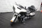 Thumbnail Photo 2 for 2018 Harley-Davidson Touring