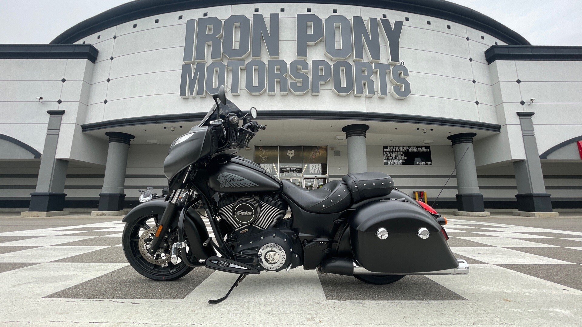 2018 Indian Chieftain Dark Horse