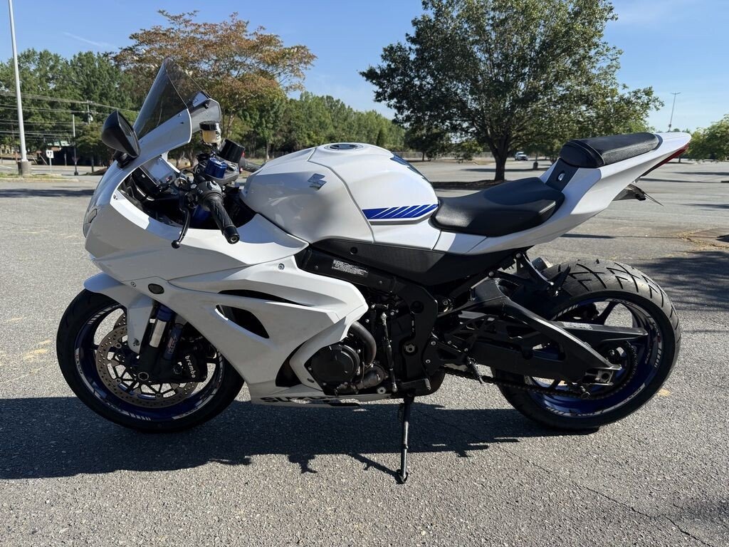 2018 Suzuki GSX-R1000