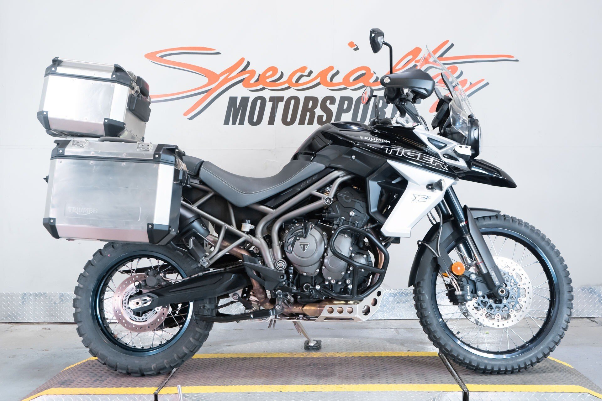 2018 Triumph Tiger 800 XCX