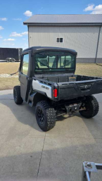 Thumbnail Photo 2 for 2019 Can-Am Defender XT Cab HD10