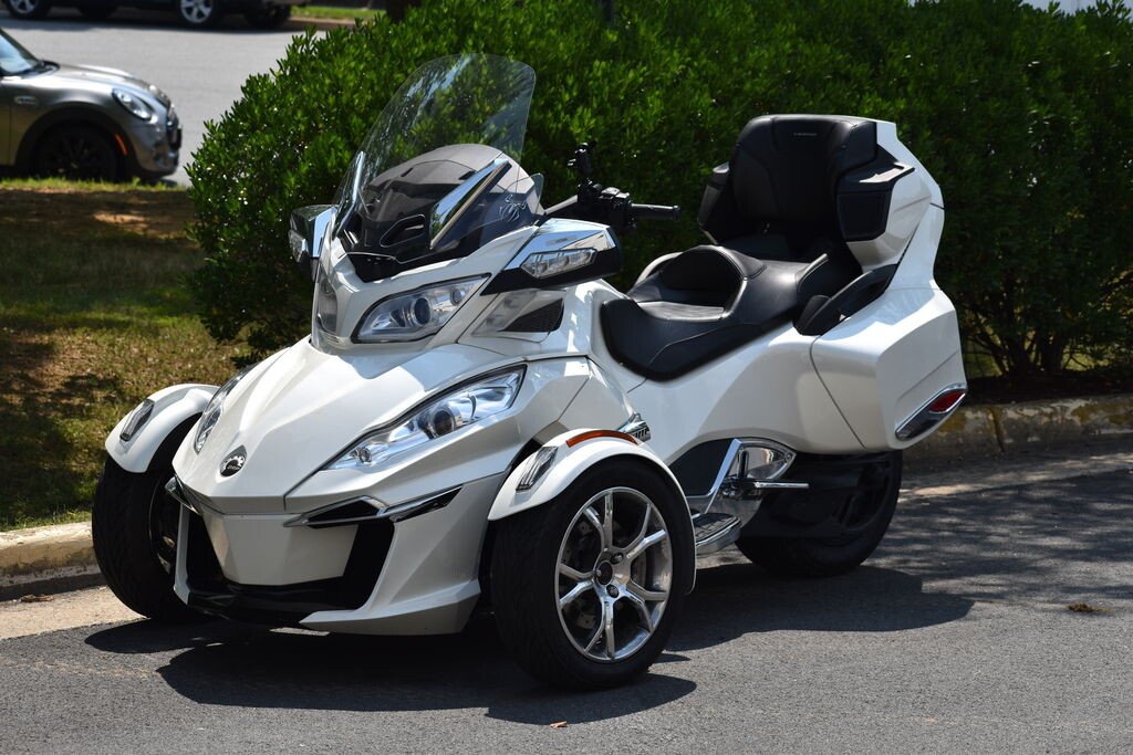 2019 Can-Am Spyder RT Motorcycles for Sale - Motorcycles on Autotrader