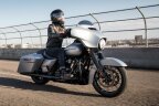 Thumbnail Photo 3 for 2019 Harley-Davidson Touring Street Glide Special