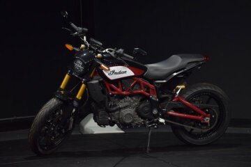2019 Indian FTR 1200 S Race Replica