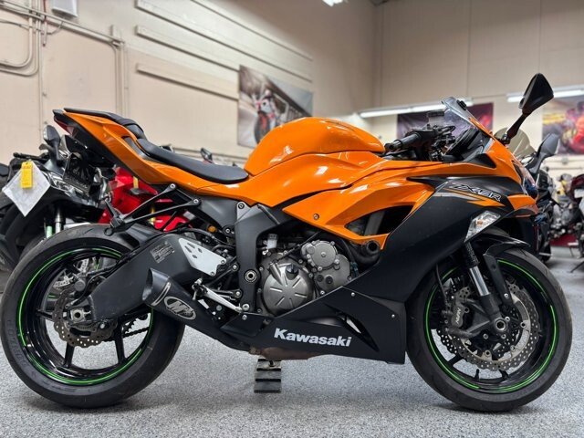 2017 Kawasaki Ninja ZX-6R ABS Specifications, Photos, and Model Info