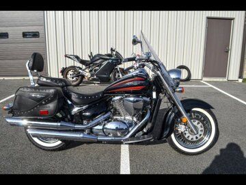 2019 Suzuki Boulevard 800
