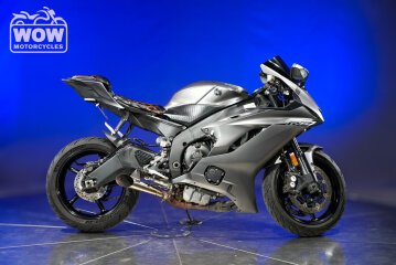 New 2019 Yamaha YZF-R6