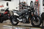 Thumbnail Photo 4 for 2020 Husqvarna Svartpilen 401