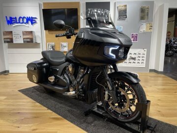 2020 Indian Challenger Dark w/ ABS