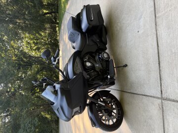 2020 Indian Challenger Dark w/ ABS