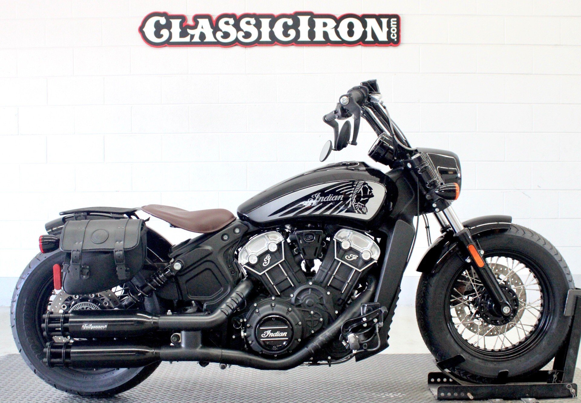 2020 Indian Scout Bobber "Authentic" ABS