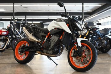 2020 KTM 890 Duke R