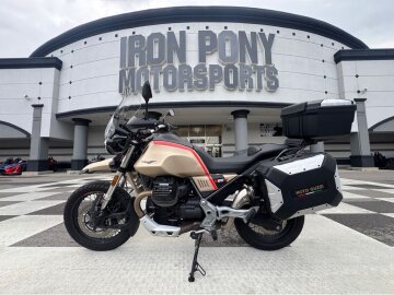 2020 Moto Guzzi V85 Travel