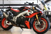 2021 Aprilia Tuono V4 Factory