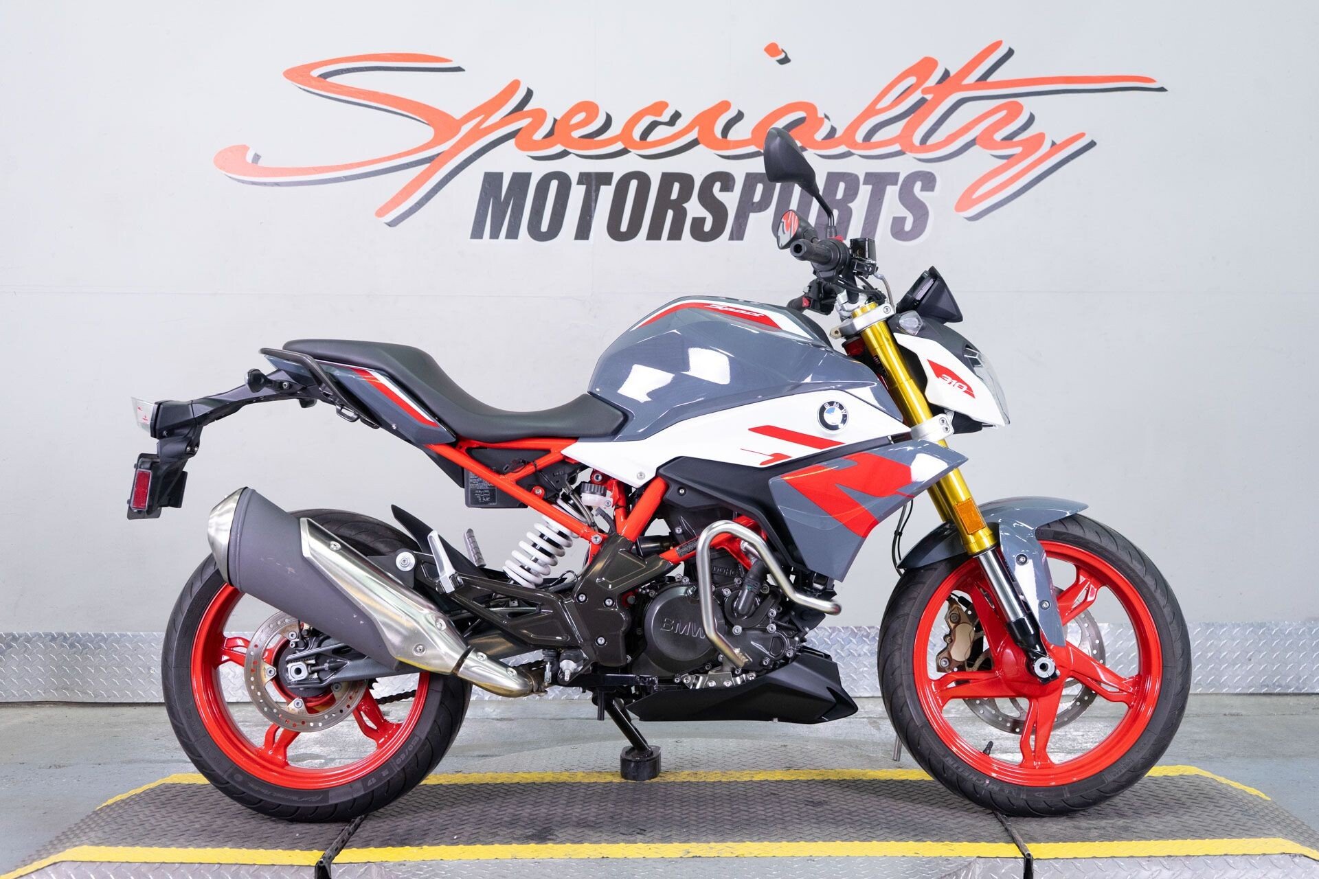 2021 BMW G310R