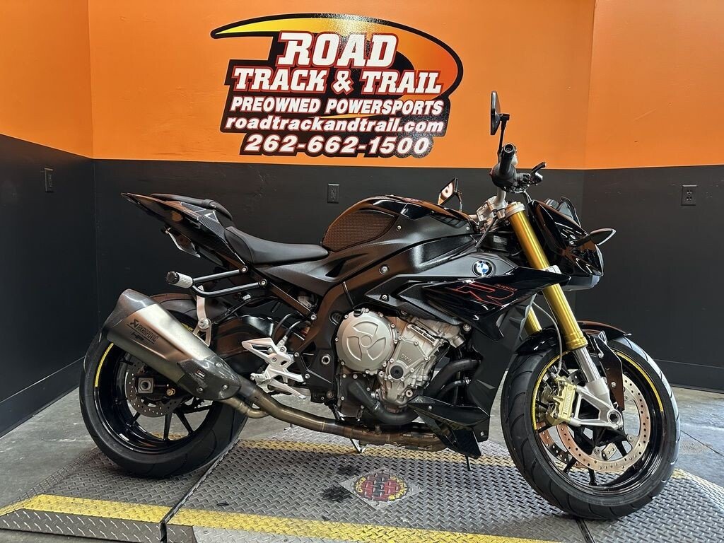 2021 BMW S1000R