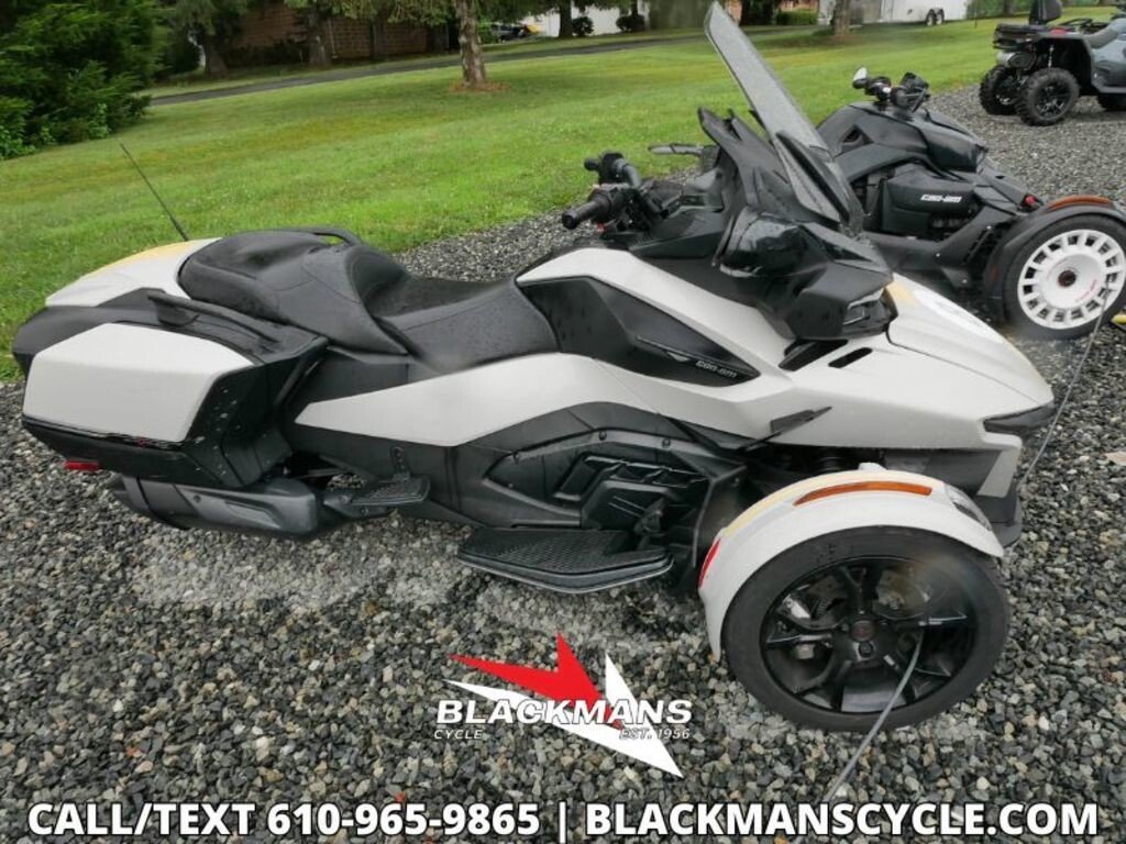 2021 Can-Am Spyder RT