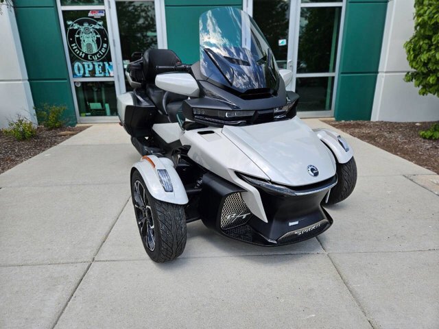 2021 Can-Am Spyder RT