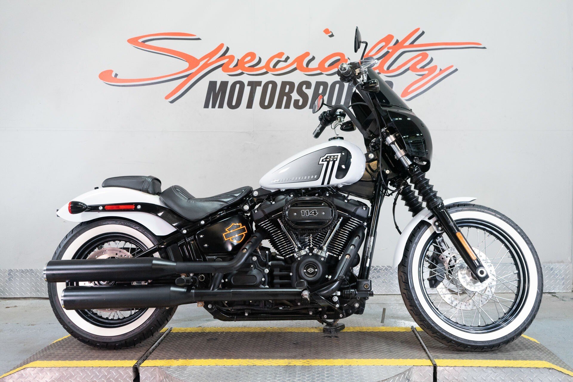 2021 Harley-Davidson Softail Street Bob 114