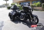 Thumbnail Photo 1 for 2021 Harley-Davidson CVO Tri Glide