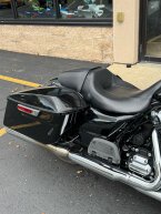 Thumbnail Photo 2 for 2021 Harley-Davidson Touring Street Glide