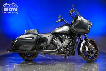 2021 Indian Challenger Dark Horse