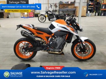 2021 KTM 890