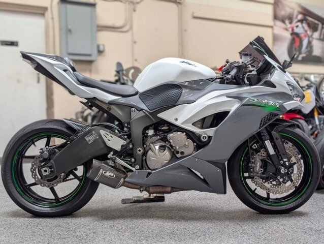2018 Kawasaki Ninja ZX-6R ABS KRT Edition Specifications, Photos
