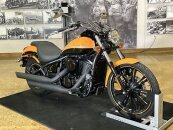2021 Kawasaki Vulcan 900 Custom