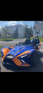 Thumbnail Photo 2 for 2021 Polaris Slingshot R for Sale by Owner