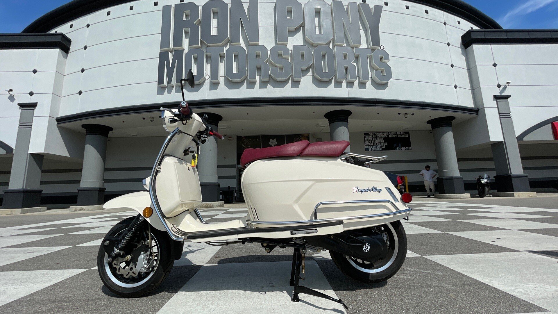 2021 Royal Alloy Grand Tourer 150